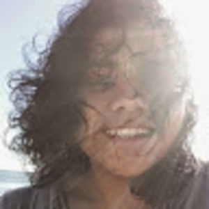 Meet your Posher, Carla